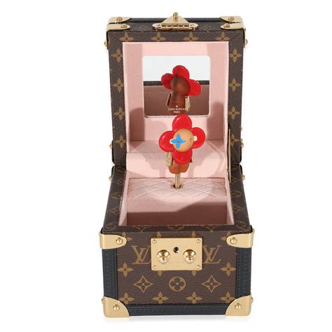 Vivienne Music Box Monogram 